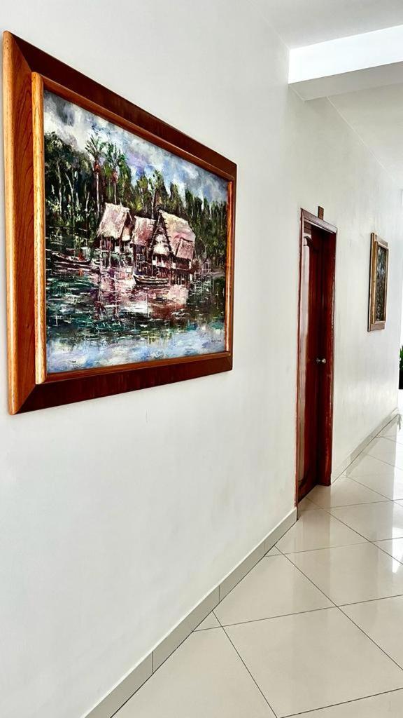 Fitzcarrald Hotel Iquitos Buitenkant foto